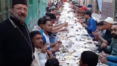 صورة المشلوح مغضوب علية من البابا شنوده ومش مننا ولا يمثلنا في مصر