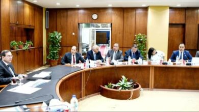 صورة وزير البترول:اجتماعاً في إطار المتابعة الدورية لإجراءات قطاع البترول في ظل الأزمة الروسية الأوكرانية